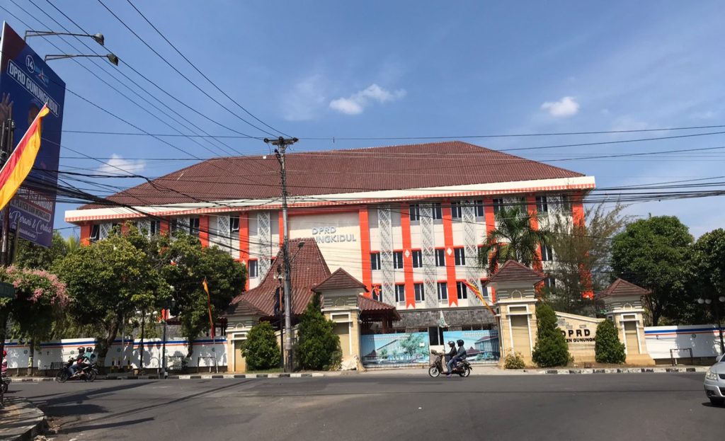 dprd gunungkidul